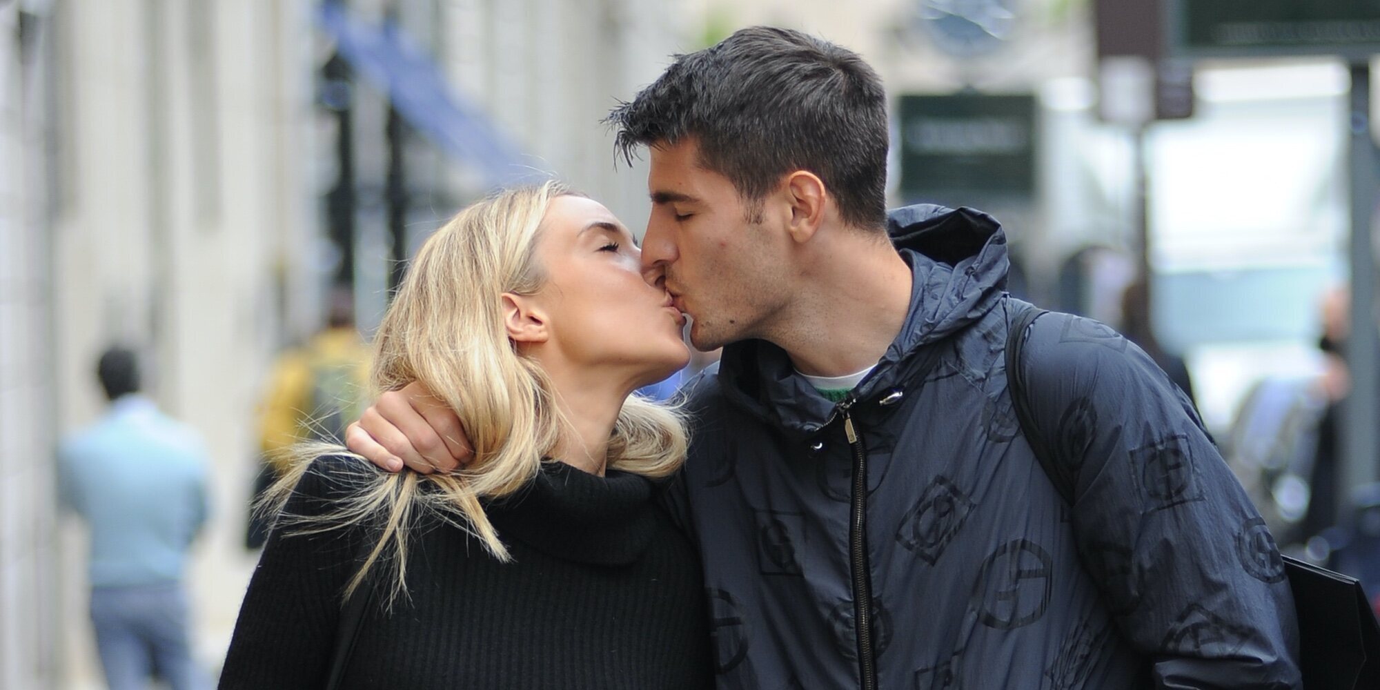 Alice Campello y Álvaro Morata, románticos y cómplices en Milán tras sus portadas luciendo cuerpazo