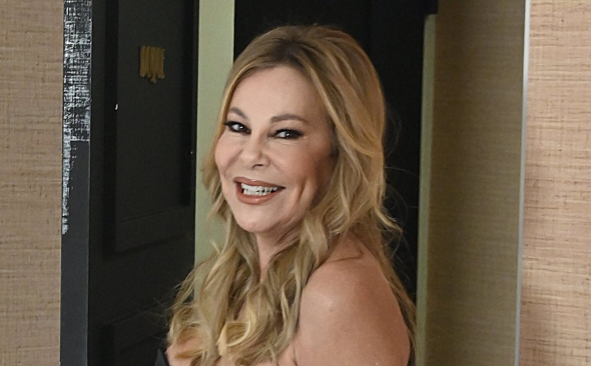 Ya hay fecha para el regreso de Ana Obregón con su nieta a España