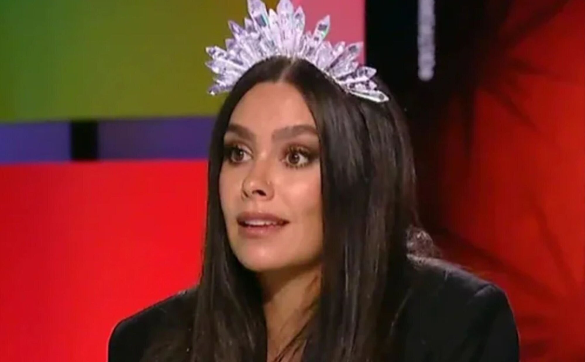 Cristina Pedroche se sincera sobre la dificultad del look para las Campanadas: "Todavía me toco la frente y me duele"