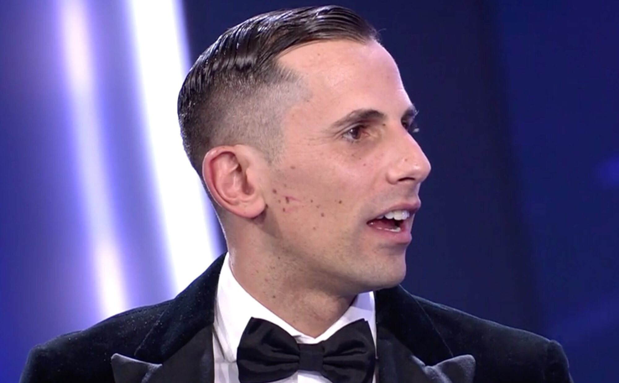 Óscar reacciona en el plató de 'GH DÚO 3' al conflicto entre Miguel Frigenti y Ruvens: "Veo que no hay entendimiento"