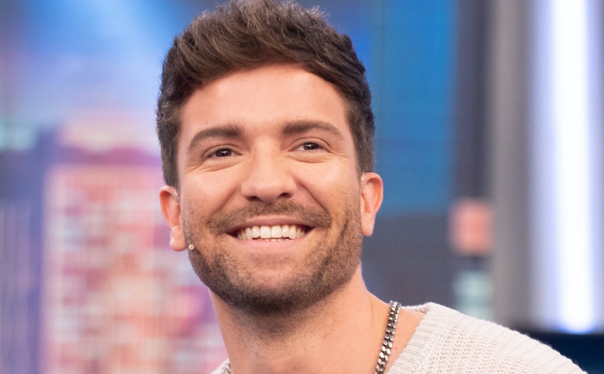 Pablo Alborán concede una de sus entrevistas más sinceras: Desde sus pinitos como actor hasta una dura etapa familiar