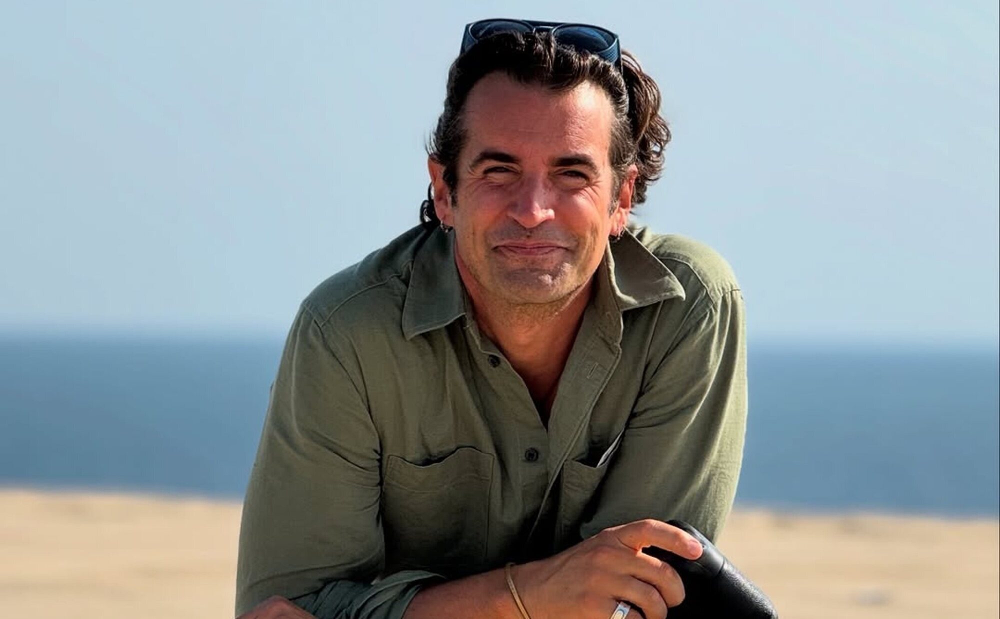 Álex Adrover actualiza su recuperación tras abandonar 'Supervivientes': "Sigo inmerso en un proceso difícil"