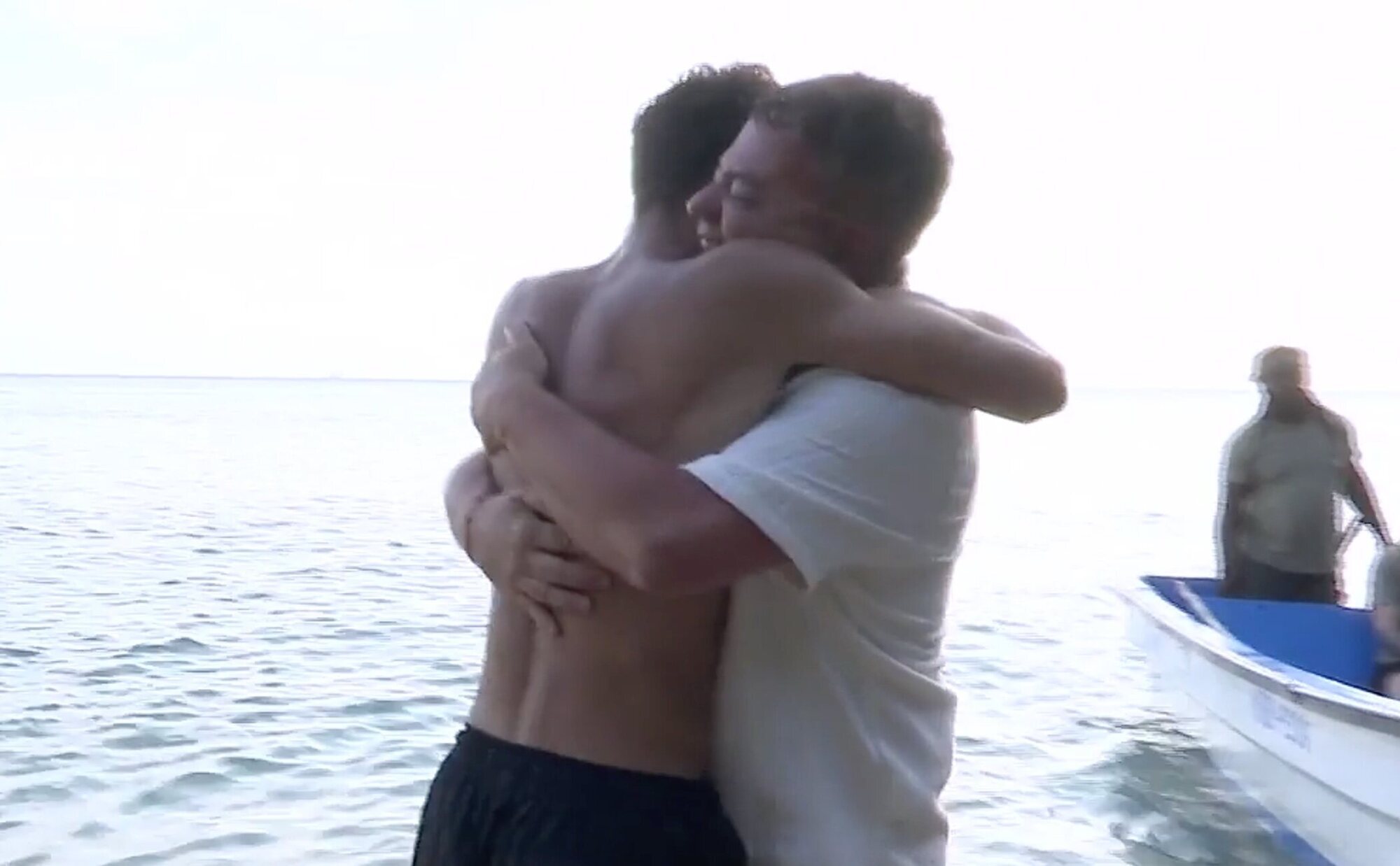 El emotivo reencuentro de Joshua con su padre en 'SV 2025': "De los cobardes no se escribe un libro y tú eres un campeón"