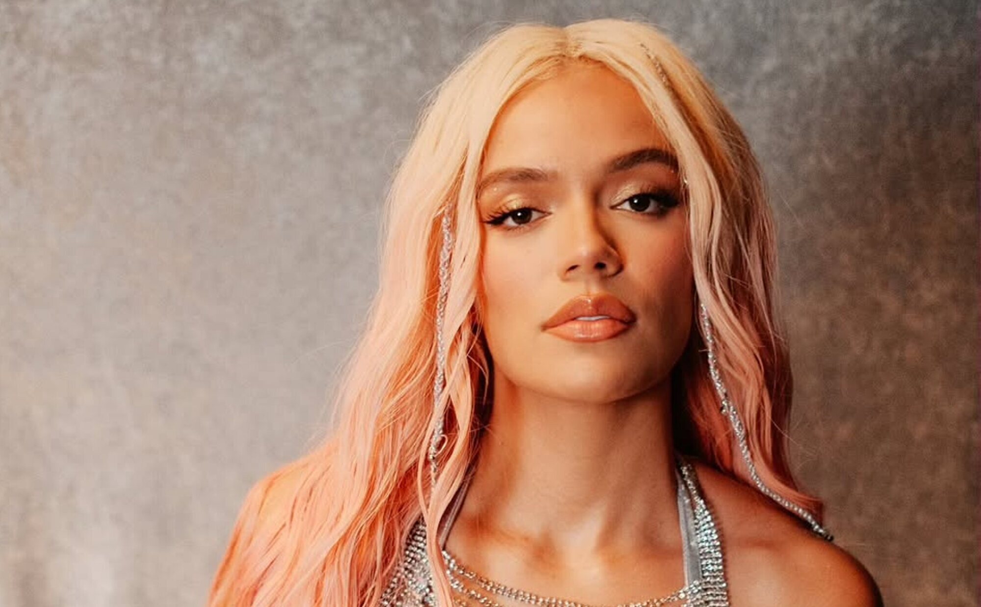 Karol G rompe su silencio sobre el abuso que sufrió a los 16 años: "Él tenía 45 o 50 años"