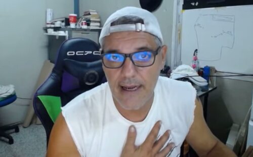 Frank Cuesta reconoce que grabó su vídeo bajo amenazas: "Me dijeron que si hacía este vídeo se paraba el acoso"