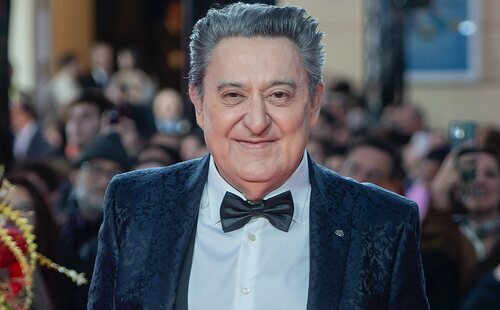 Mariano Peña: "Mi personaje en 'Mariliendre' vivió su homosexualidad en silencio y envidia el orgullo de los jóvenes gais"
