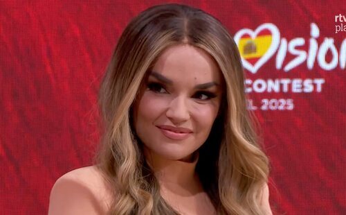 La esperada rueda de prensa de Melody tras Eurovisión 2025: desmentidos, dardos, acusación a RTVE y muchas flores a sí misma
