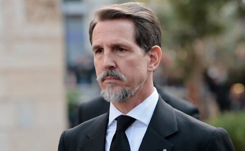 La nacionalidad griega de la Familia Real Griega corre peligro por la elección de su apellido