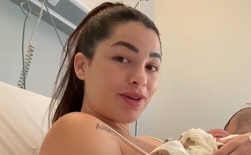 Jennifer Lara ('MyHyV') da a luz a su hijo Asia tras un parto doloroso pero "muy emocionante"