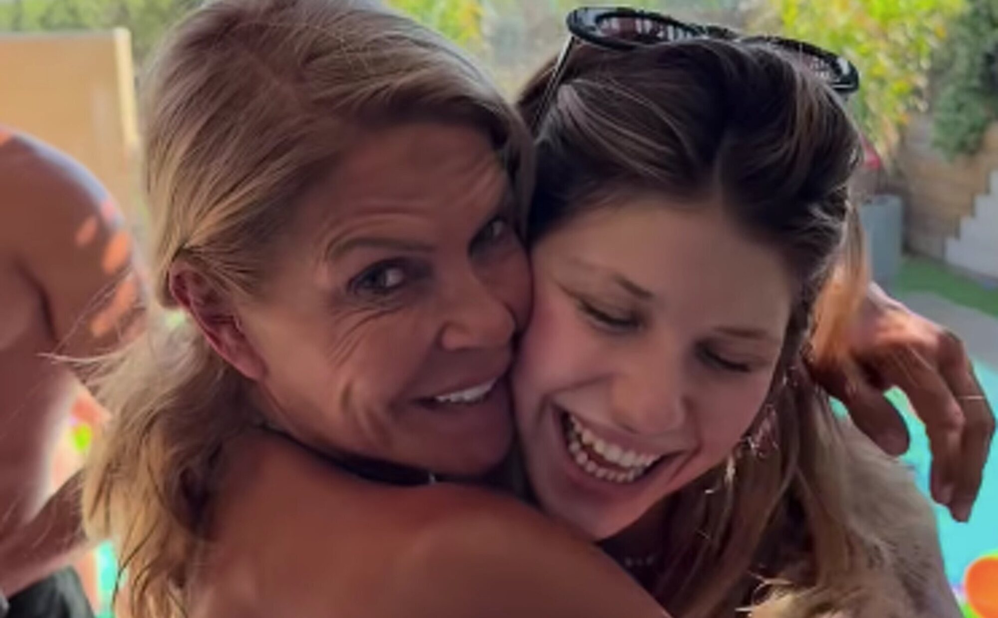 Así ha sido el emocionante reencuentro de Makoke con Anita Matamoros tras 'Supervivientes 2025'