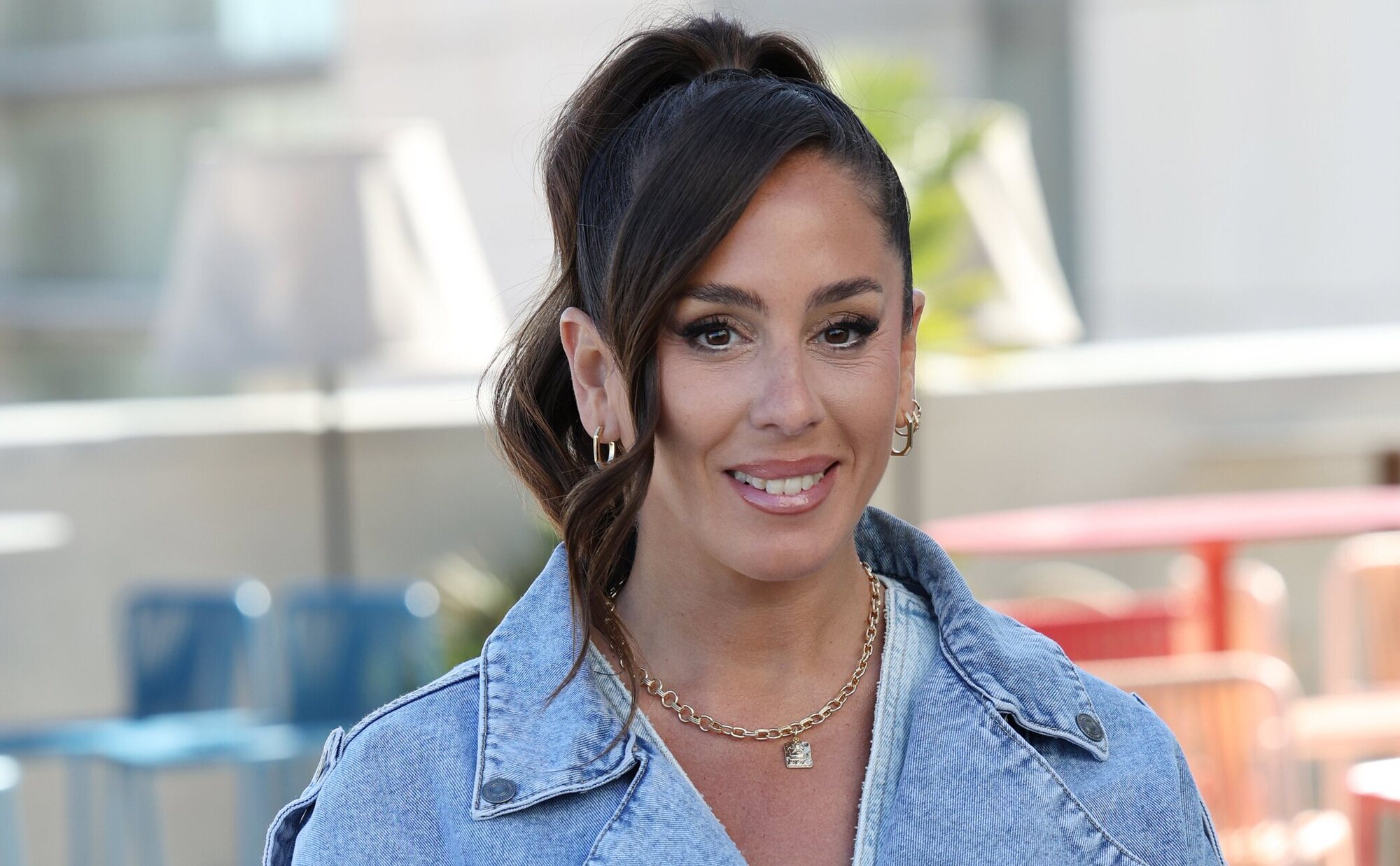 Anabel Pantoja celebra la llegada del hijo de Isa con un "¡Llegó mi sobrino!" que desata la polémica en redes sociales
