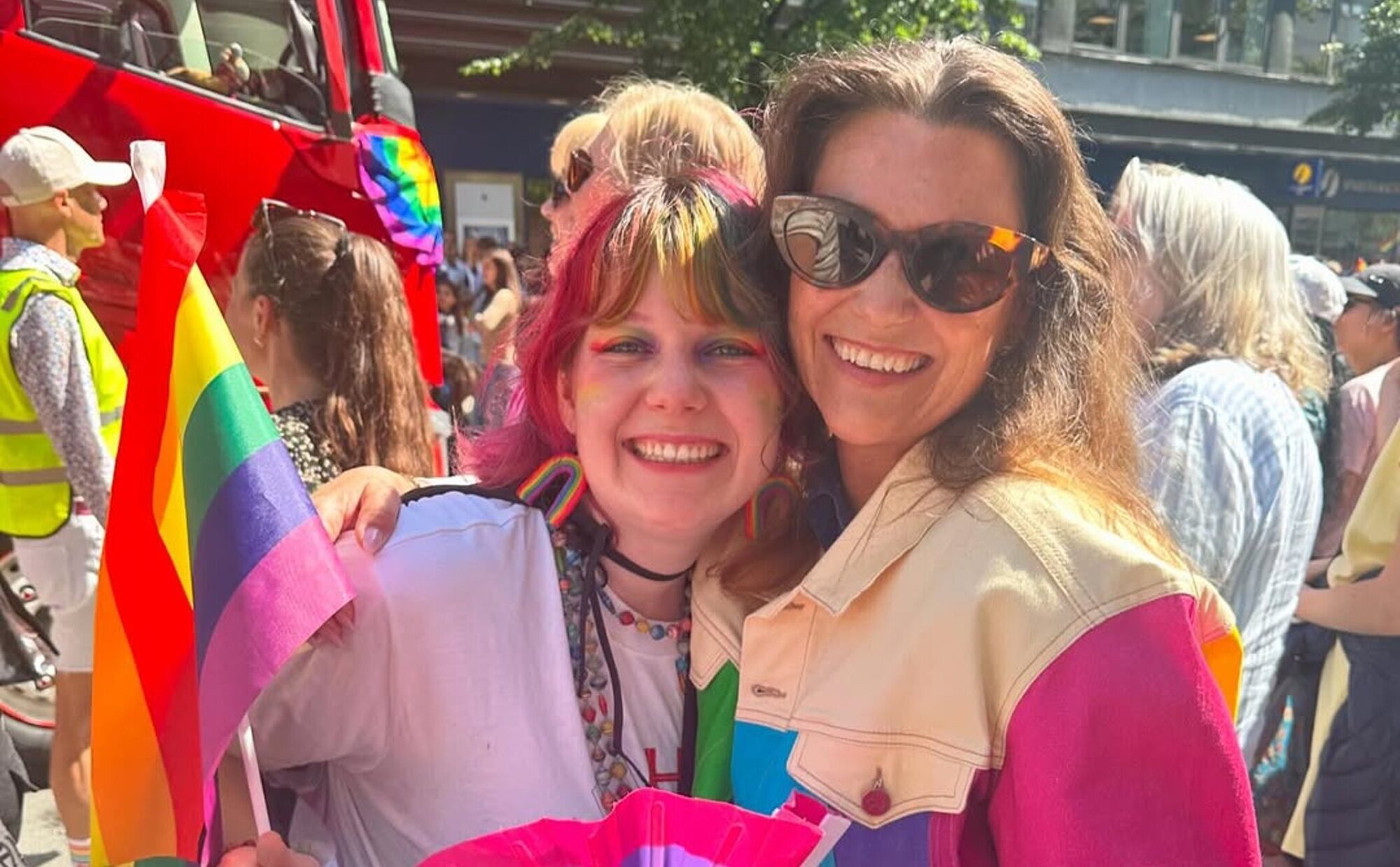 "El amor no se esconde": Maud Angelica, hija de Marta Luisa de Noruega, se declara bisexual en el desfile del Orgullo