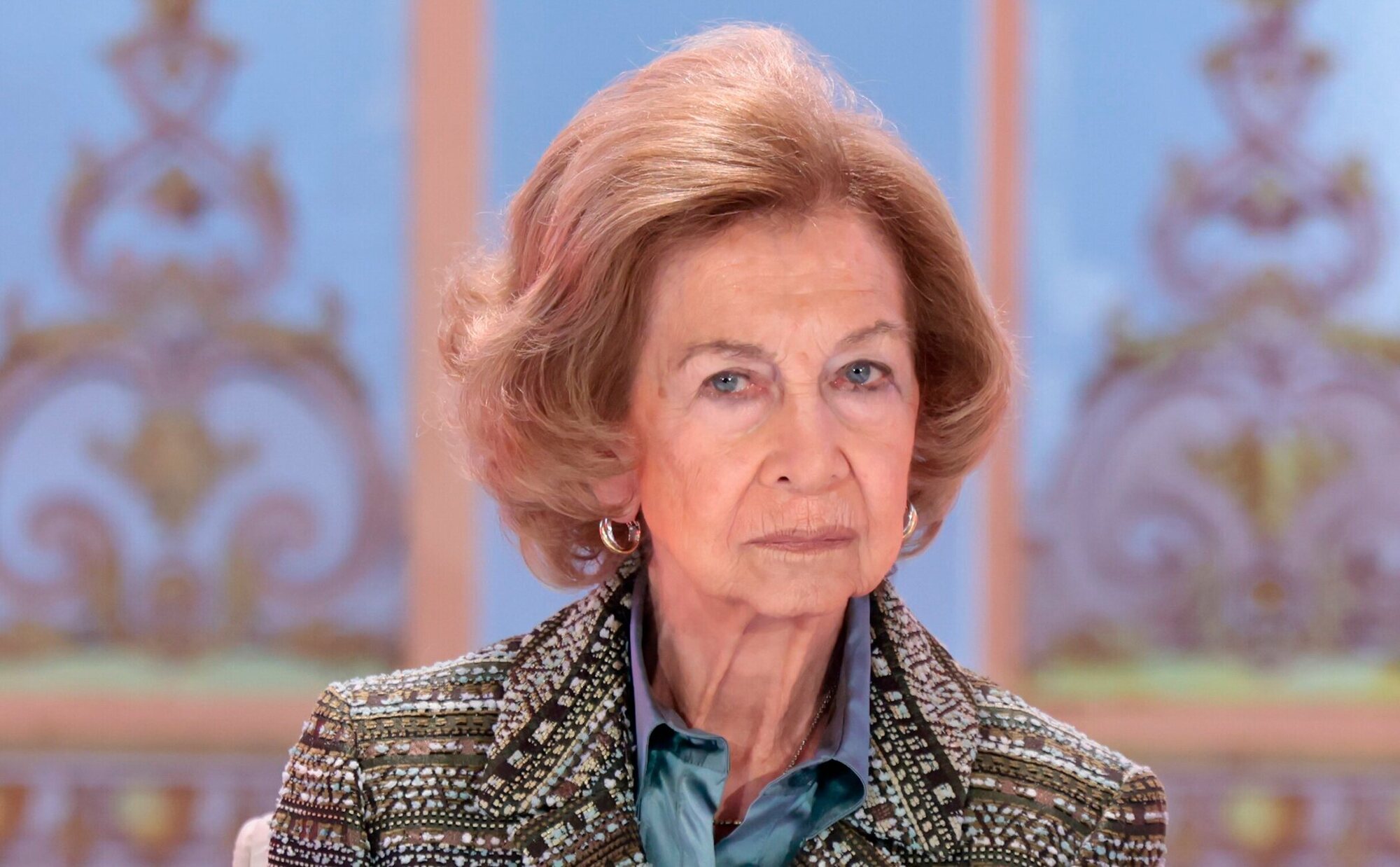 Pilar Eyre denuncia el deterioro de la Reina Sofía a sus 86 años: "Ha dado un bajón. Está desgastada"