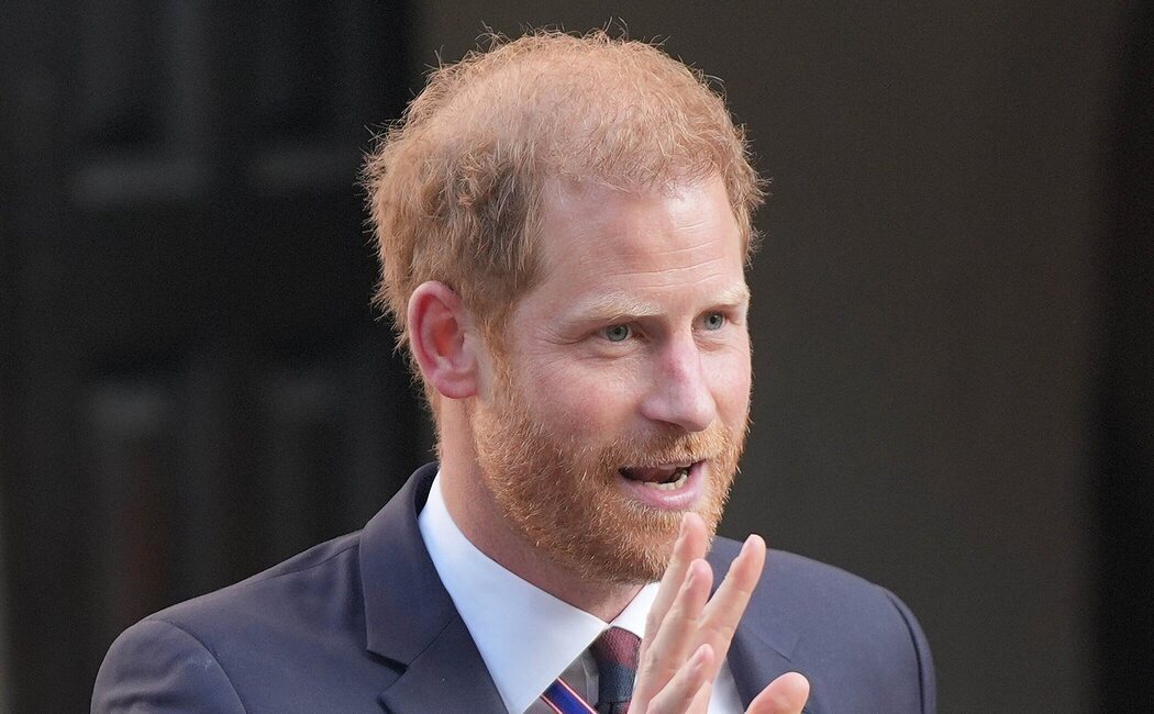 El Príncipe Harry visita Ucrania: "Humanizar a las víctimas y recordar lo que están viviendo es fundamental"