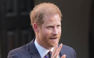 El Príncipe Harry visita Ucrania: "Humanizar a las víctimas y recordar lo que están viviendo es fundamental"