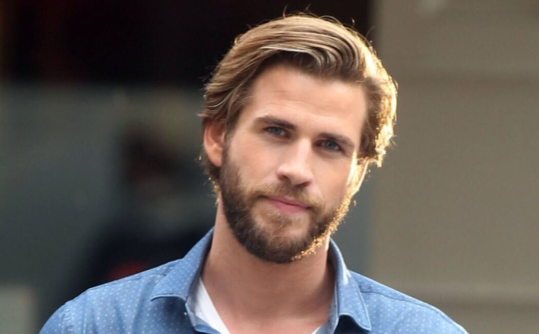 El anuncio de compromiso entre Liam Hemsworth y Gabriella Brooks desata una oleada de comentarios de odio
