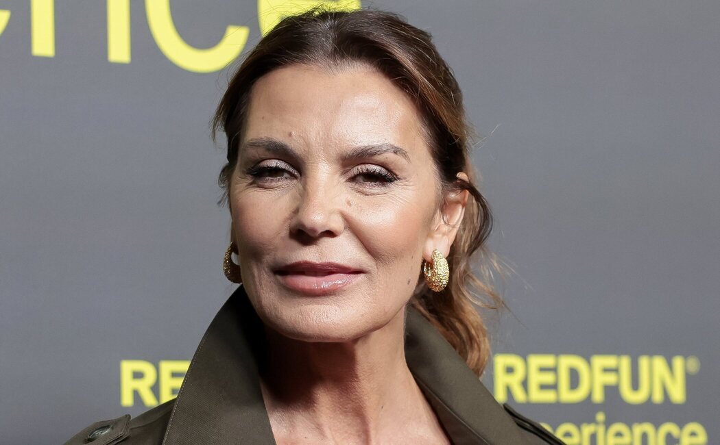 Fracaso editorial para Mar Flores: su libro 'Mar en Calma' no alcanza las expectativas