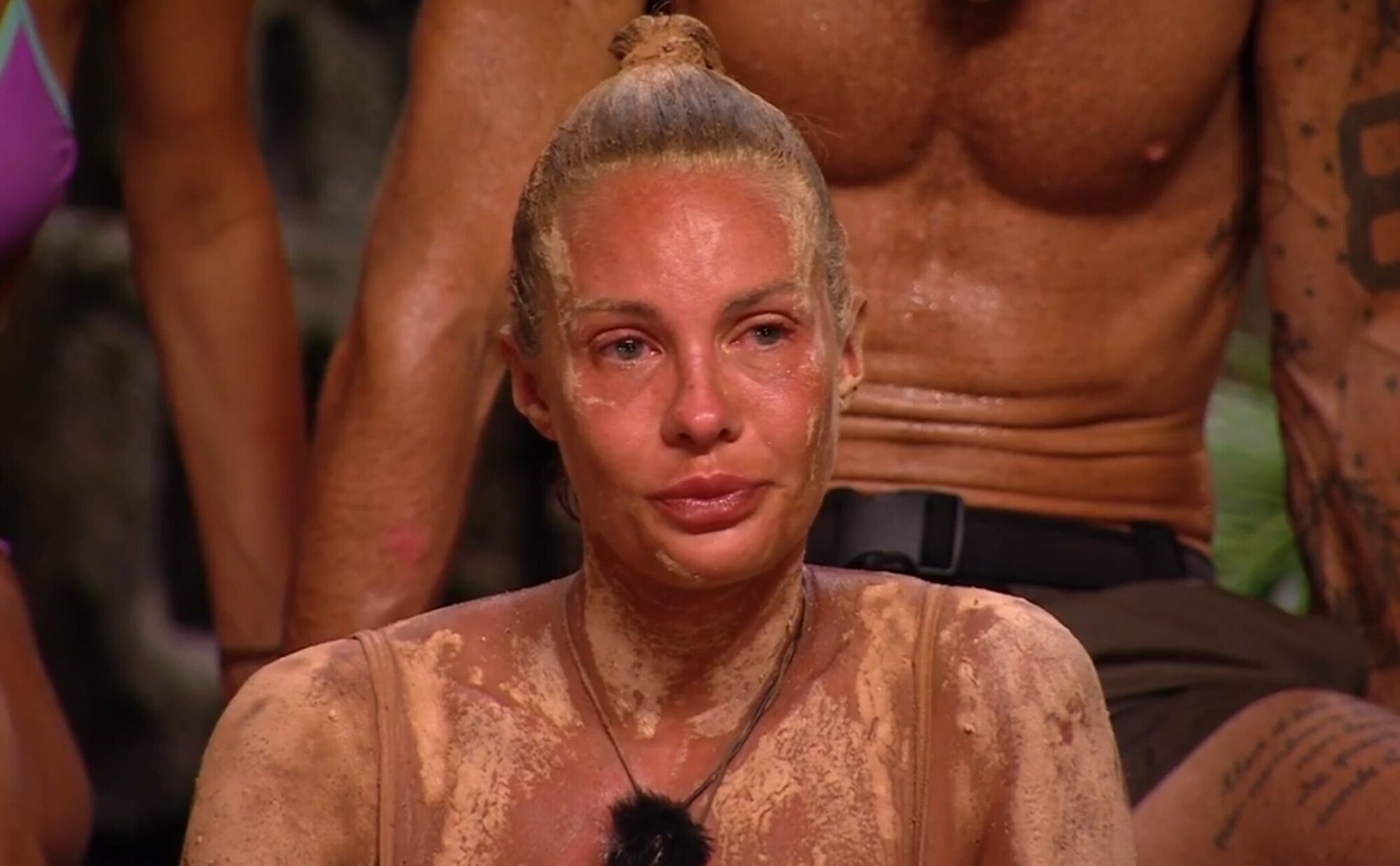 La tremenda bronca de Carlos Alba y Jessica Bueno en 'SV All Stars 2025': "Se le tenía que caer la cara de vergüenza"