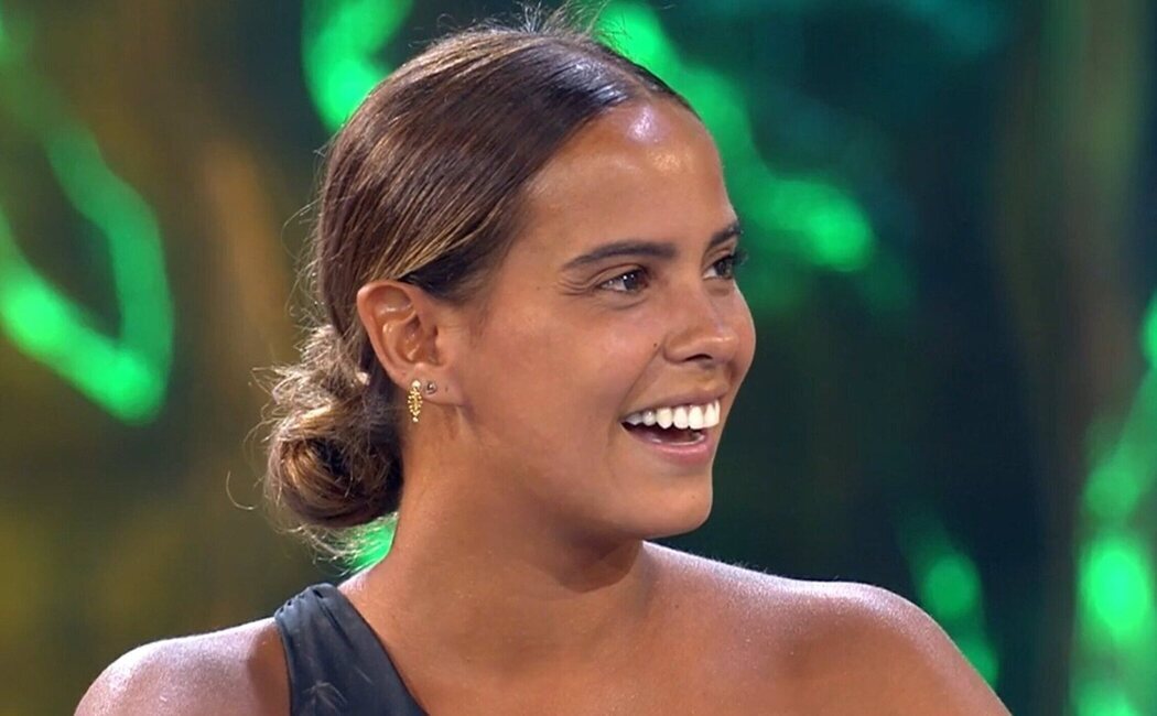 El emotivo reencuentro de Gloria Camila con Ortega Cano a su llegada al plató de 'SV All Stars 2025'