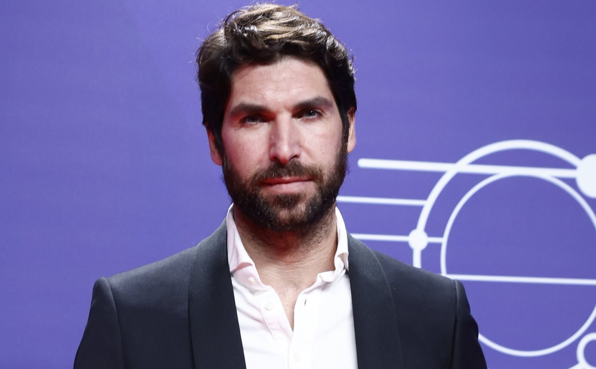 Cayetano Rivera estrella su furgoneta contra una palmera y podría haber dado positivo en un test de alcoholemia