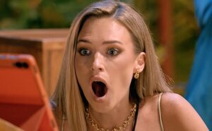 Almudena lanza la tablet a la hoguera tras las confesiones de Darío y descubre el beso de su novio con Cristina en 'LIDLT 9'