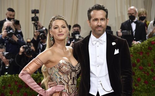 Ryan Reynolds arrastra a Johnny Depp al drama legal de Blake Lively y Justin Baldoni en unos mensajes filtrados