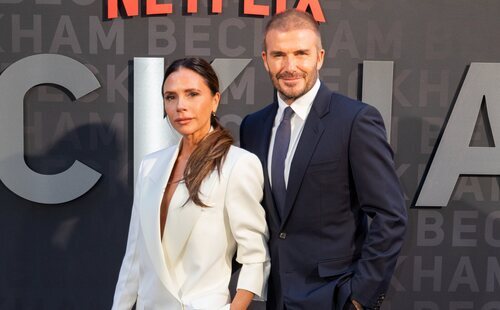 La familia Beckham reaparece en París tras el comunicado de Brooklyn: imagen de fuerza en plena tormenta mediática