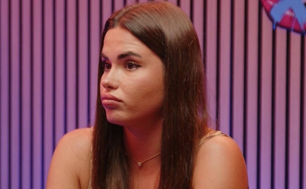 Salen a la luz los mensajes del supuesto tonteo entre Nieves y Barranco de 'LIDLT'