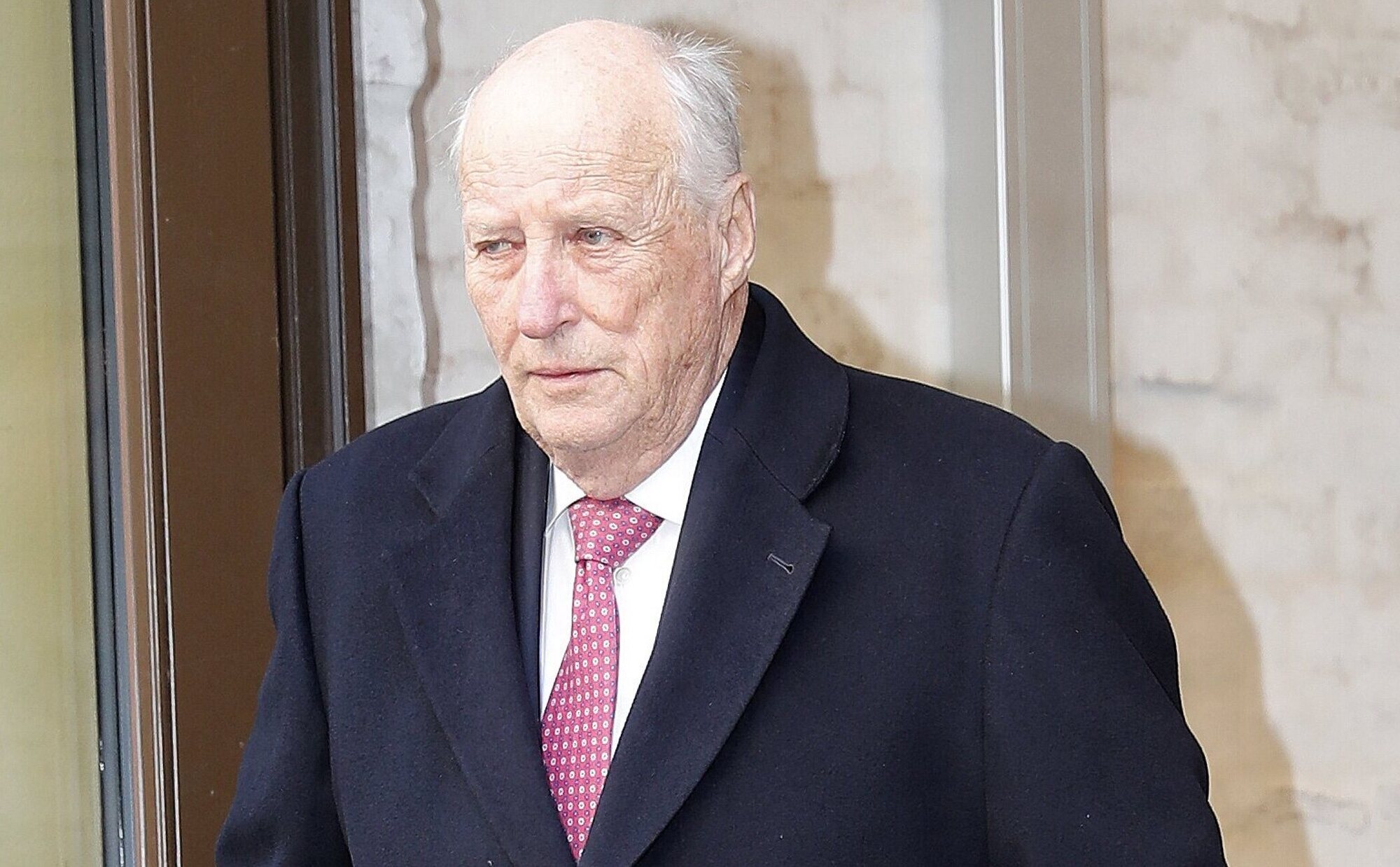 El Rey Harald de Noruega recibe el alta hospitalaria tras varios días de ingreso en Tenerife