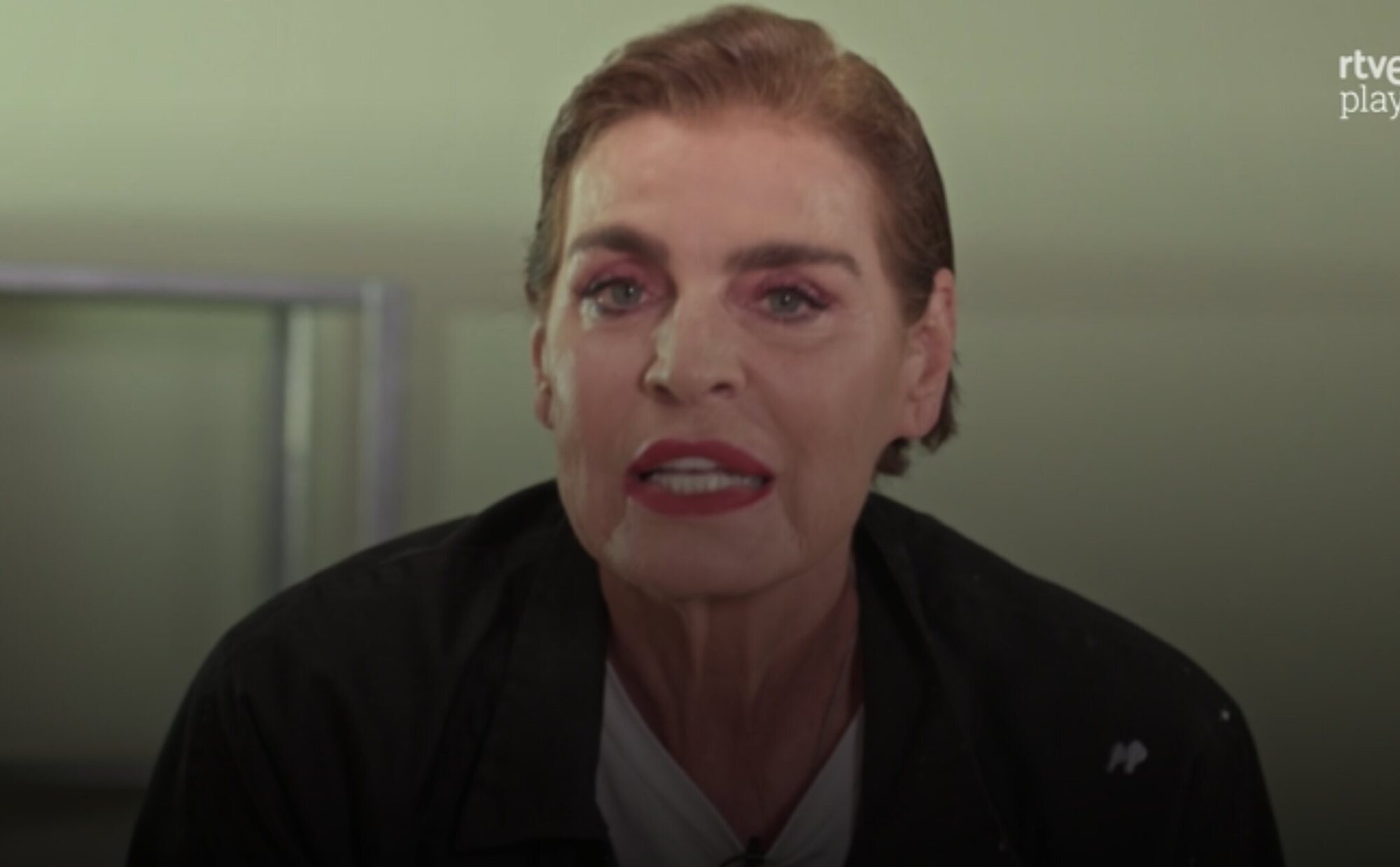 Antonia Dell'Atte rompe a llorar en 'DecoMasters' y lanza un mensaje definitivo a Lequio: "El diablo ha seducido a muchas"