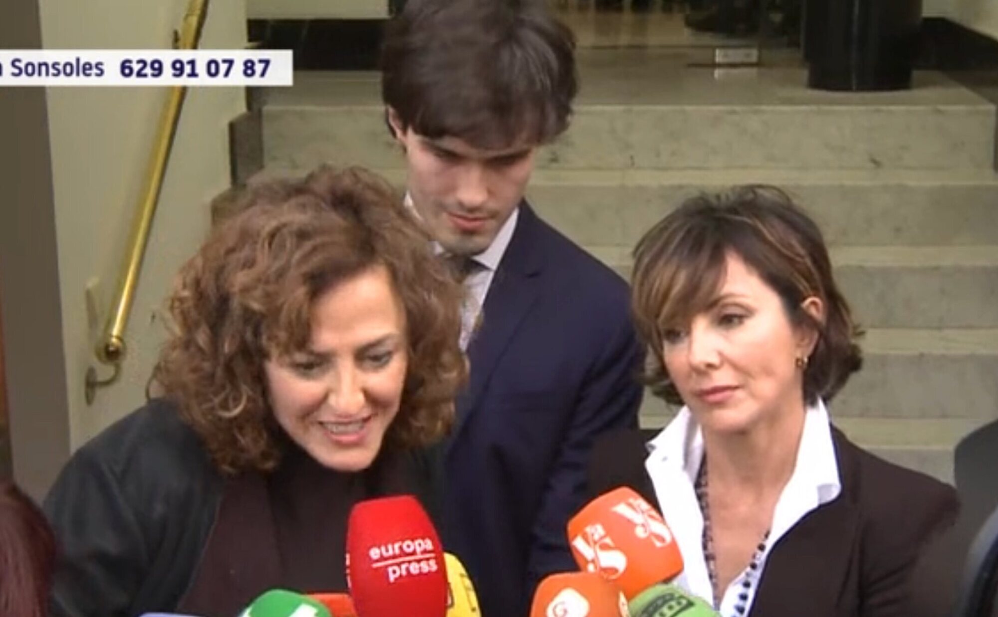 Las sentidas palabras de Sonsoles Ónega al término de la capilla ardiente de Fernando Ónega: "Ojalá podamos continuar su legado"