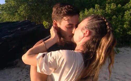 El emocionante reencuentro de Almudena con Borja en 'Supervivientes 2026' tras la polémica decisión de ella