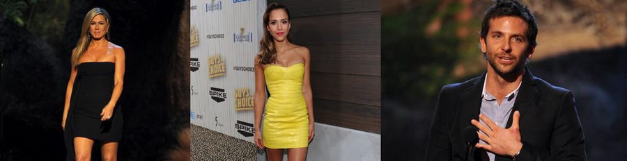 Ben Affleck, Bradley Cooper y Jessica Alba participan en los Guys Choice Awards 2013