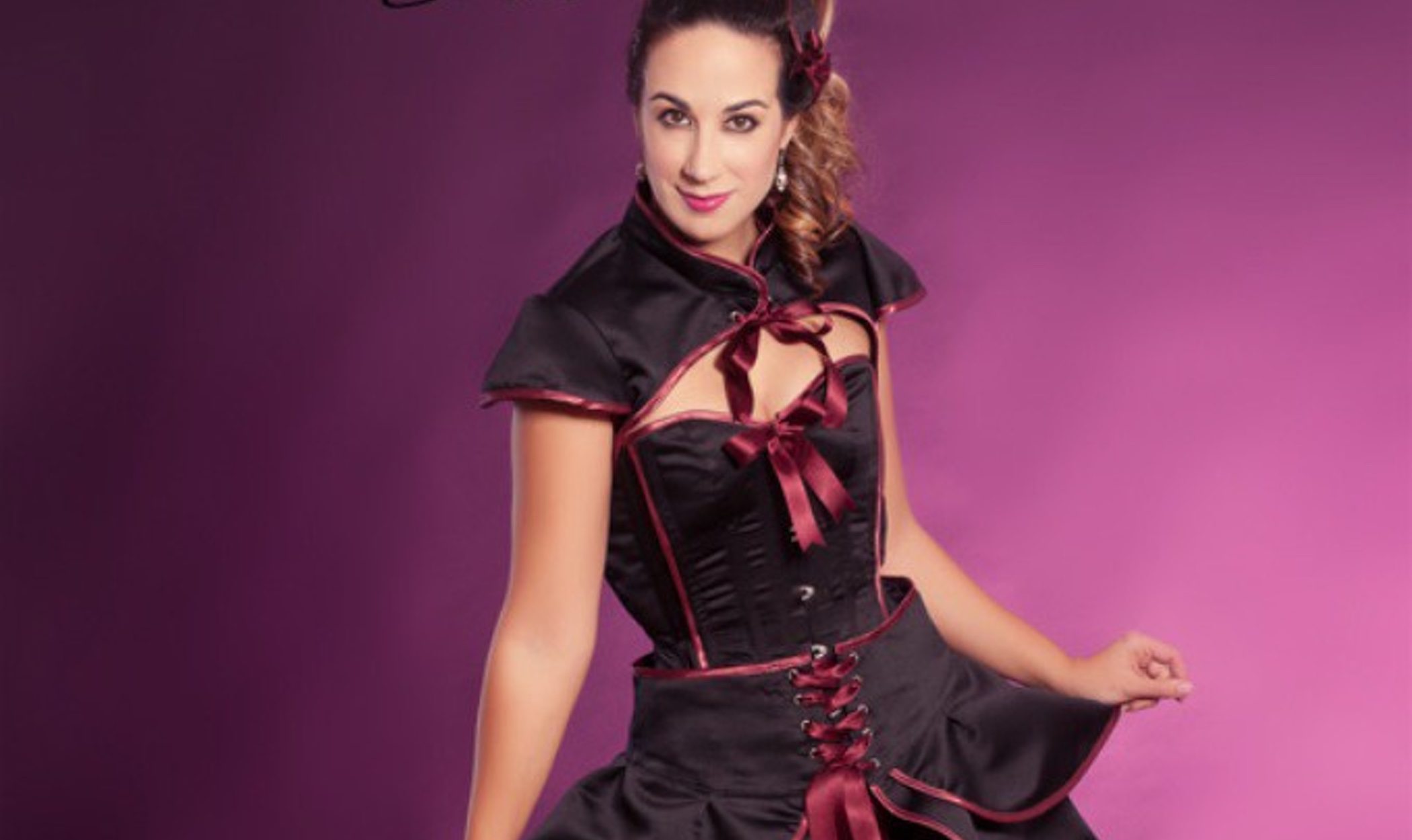 Miss Self. Destructive presenta la colección 'Party nights essentials' para estas Navidades 2013