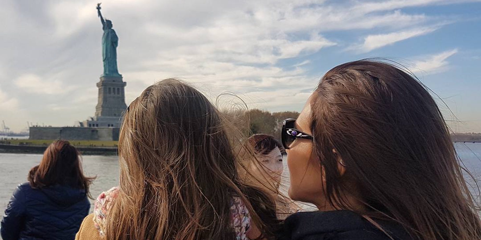 Paula Echevarría y David Bustamante, emocionados con su hija Daniella en su primera vez en Nueva York