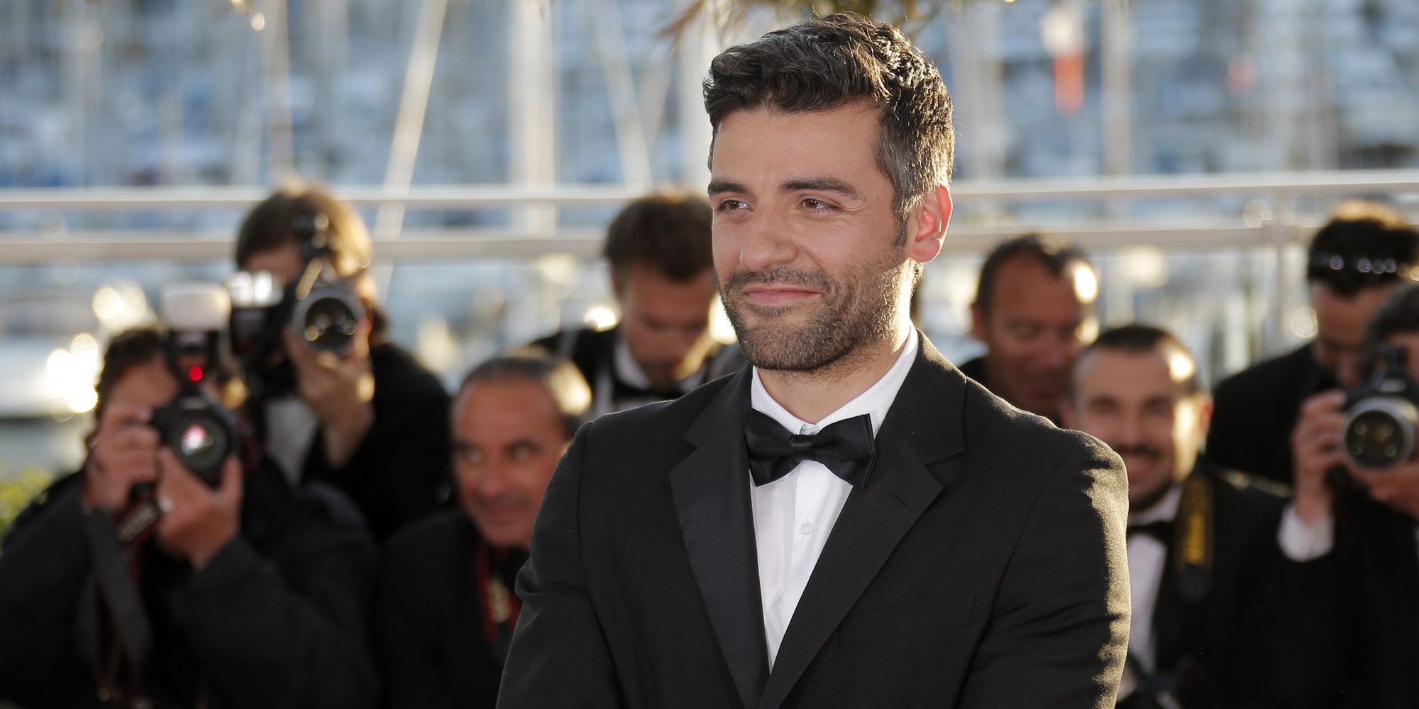 Oscar Isaac se estrena como padre de un niño junto a Elvira Lind