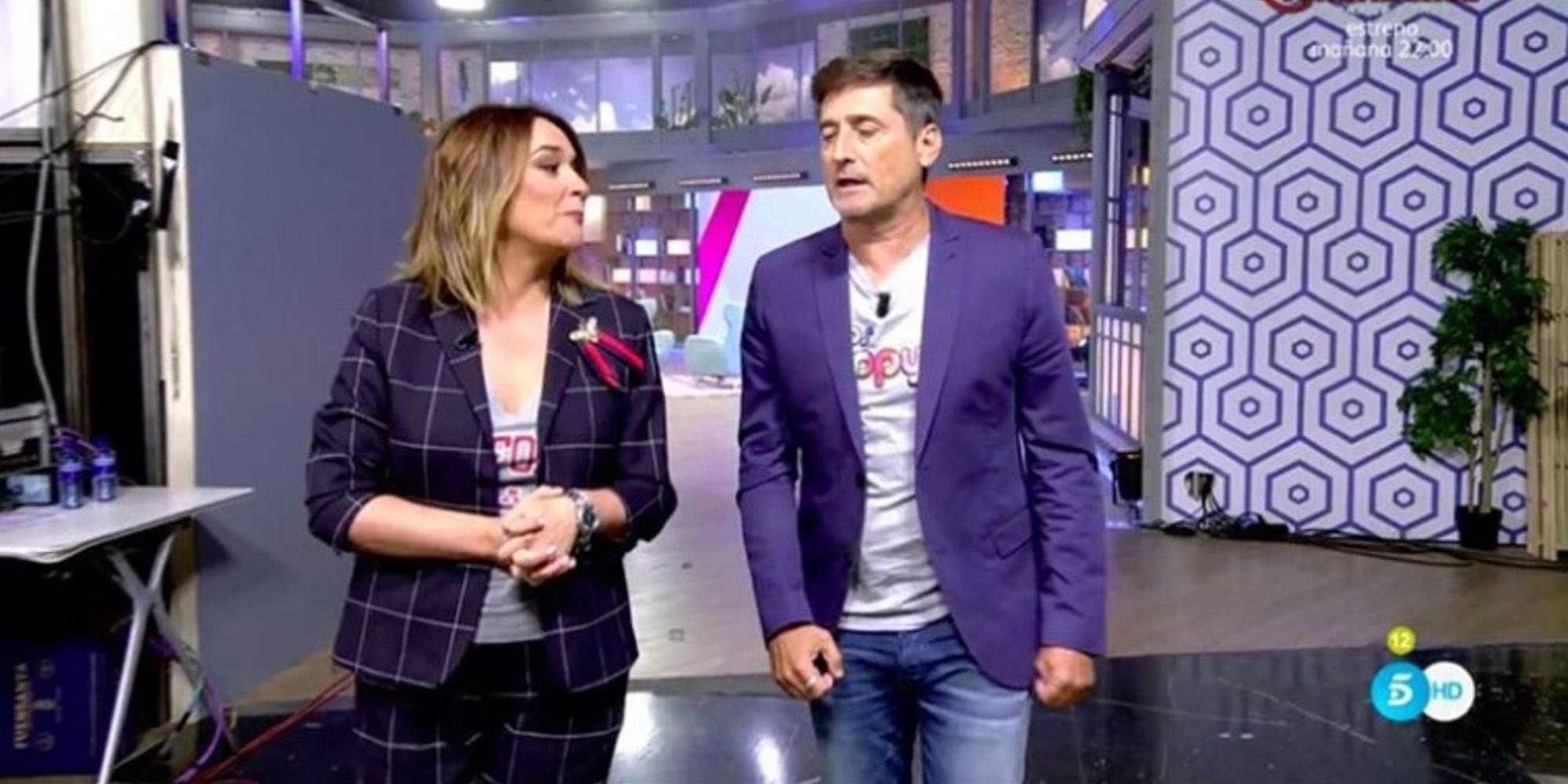 Antonio Hidalgo visita 'Viva la vida' y termina en calzoncillos ante la mirada de Toñi Moreno