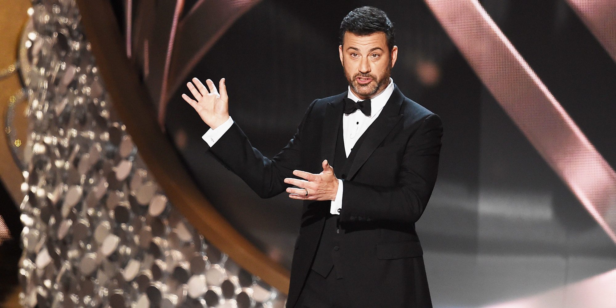 Jimmy Kimmel reaparece en su programa acompañado de su hijo Billy