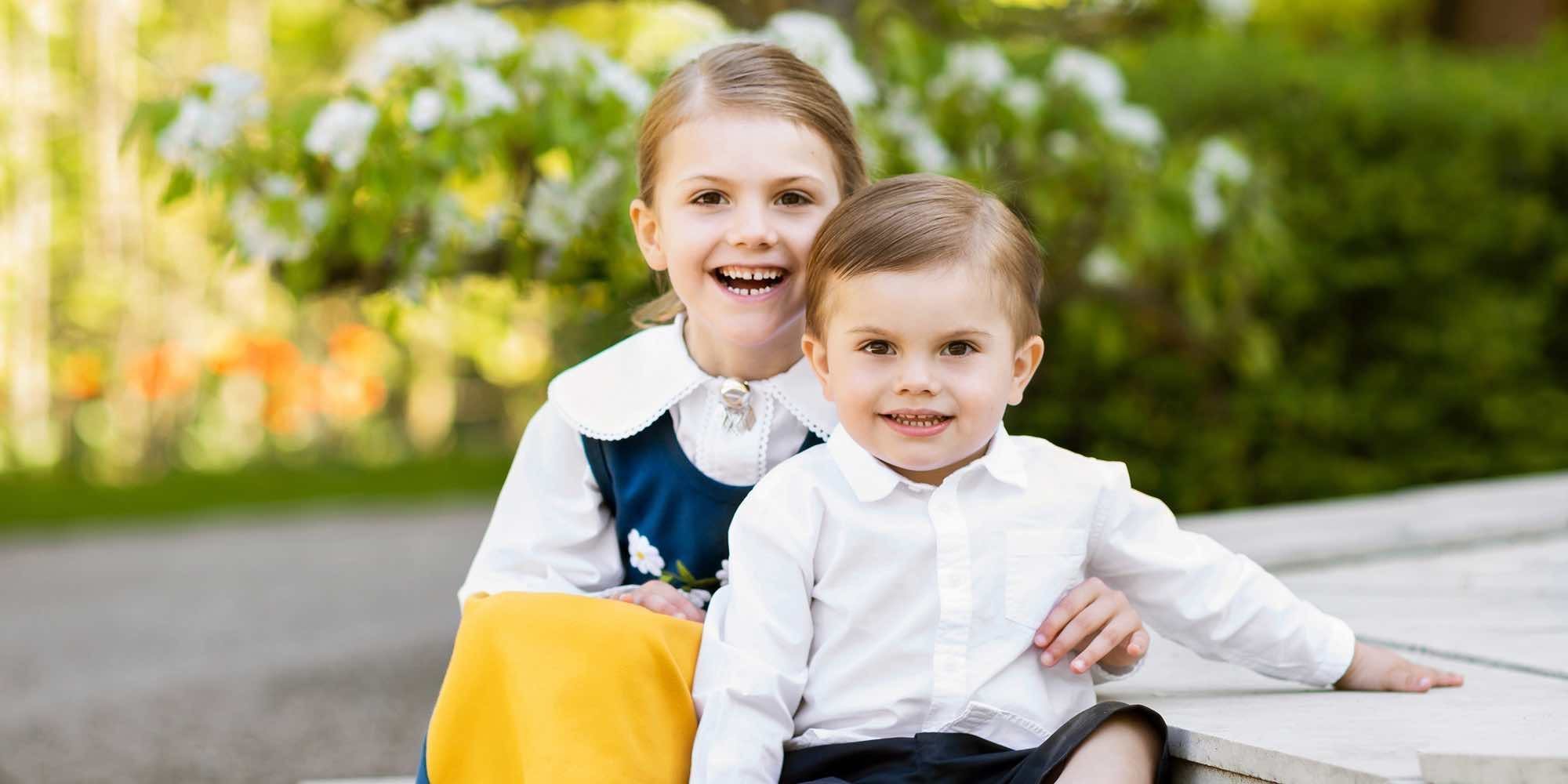 Los Príncipes Estela y Oscar de Suecia protagonizan por segundo año el posado del Día Nacional