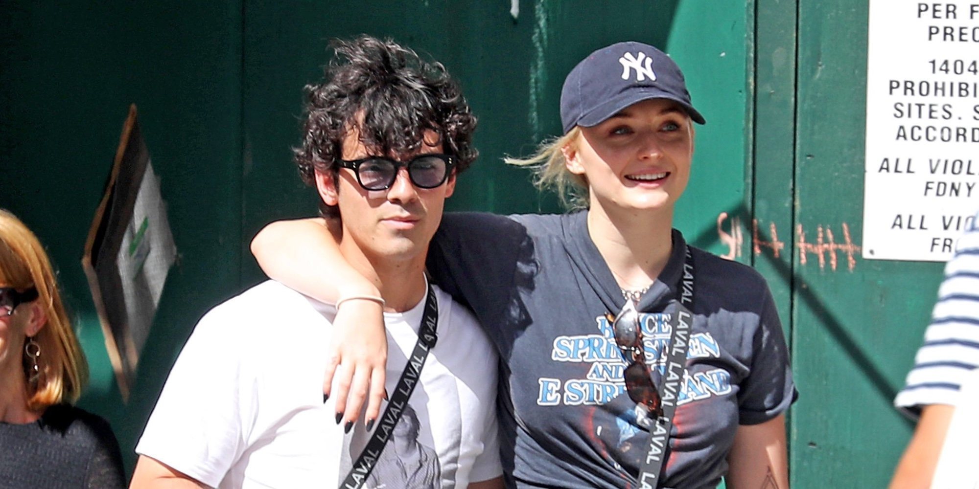 Joe Jonas y Sophie Turner se tatúan juntos: "Hasta el infinito y más allá"