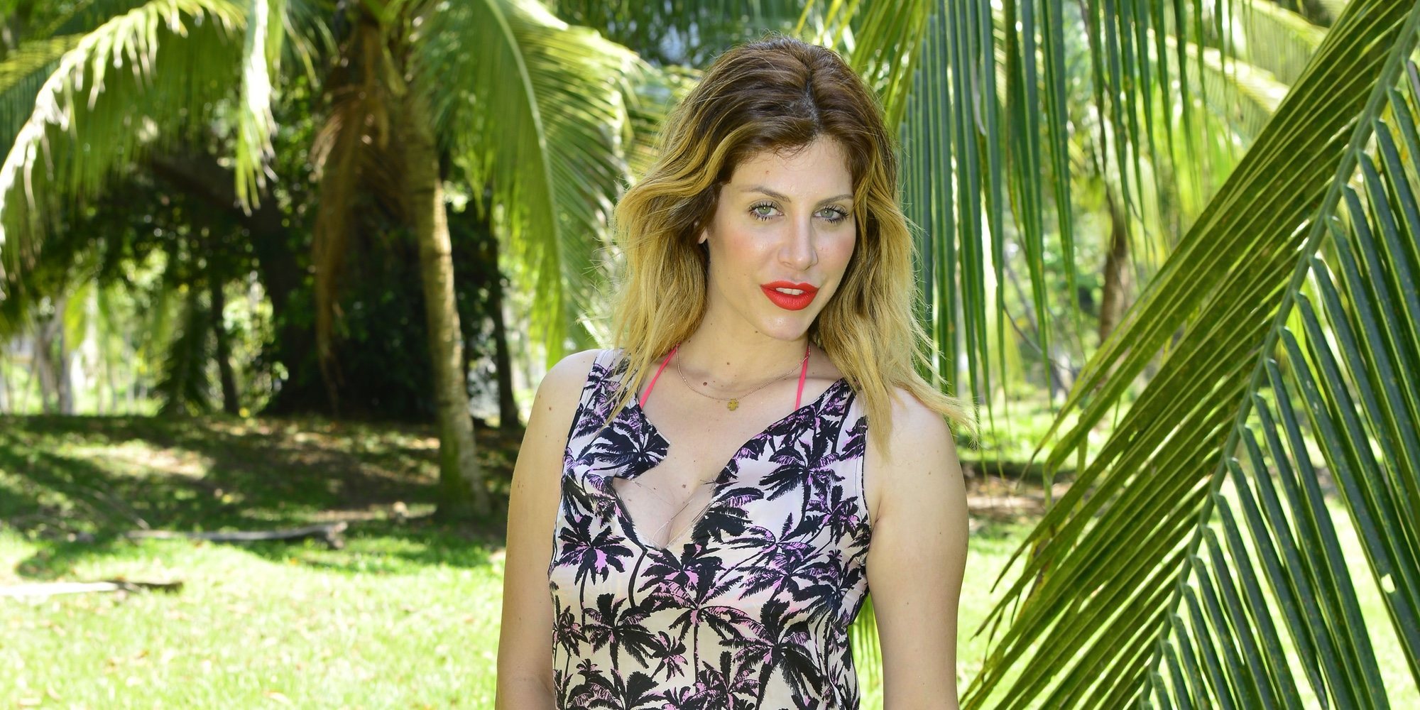 Paola Caruso luce tripita de embarazada y enseña la ecografía de su bebé
