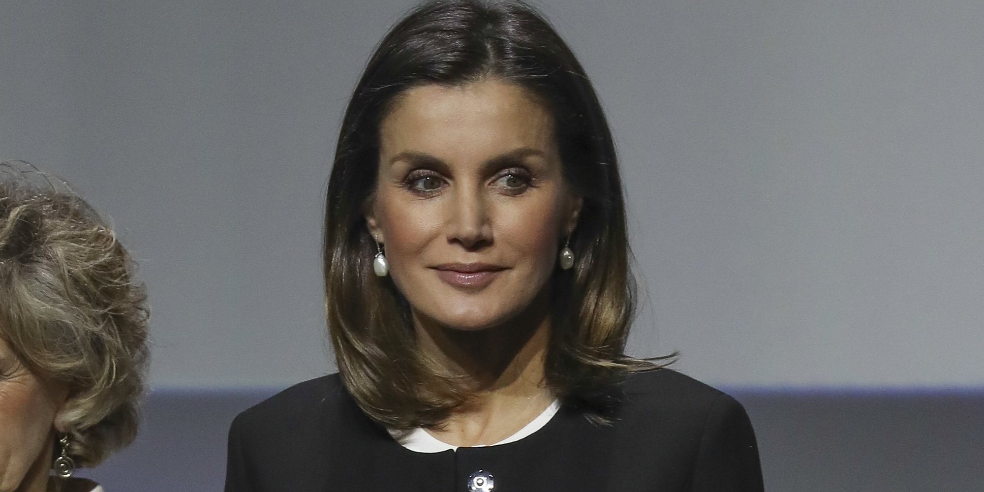 A la Reina Letizia "le pesa tener un divorcio y un pasado a sus espaldas", según un exembajador de Portugal