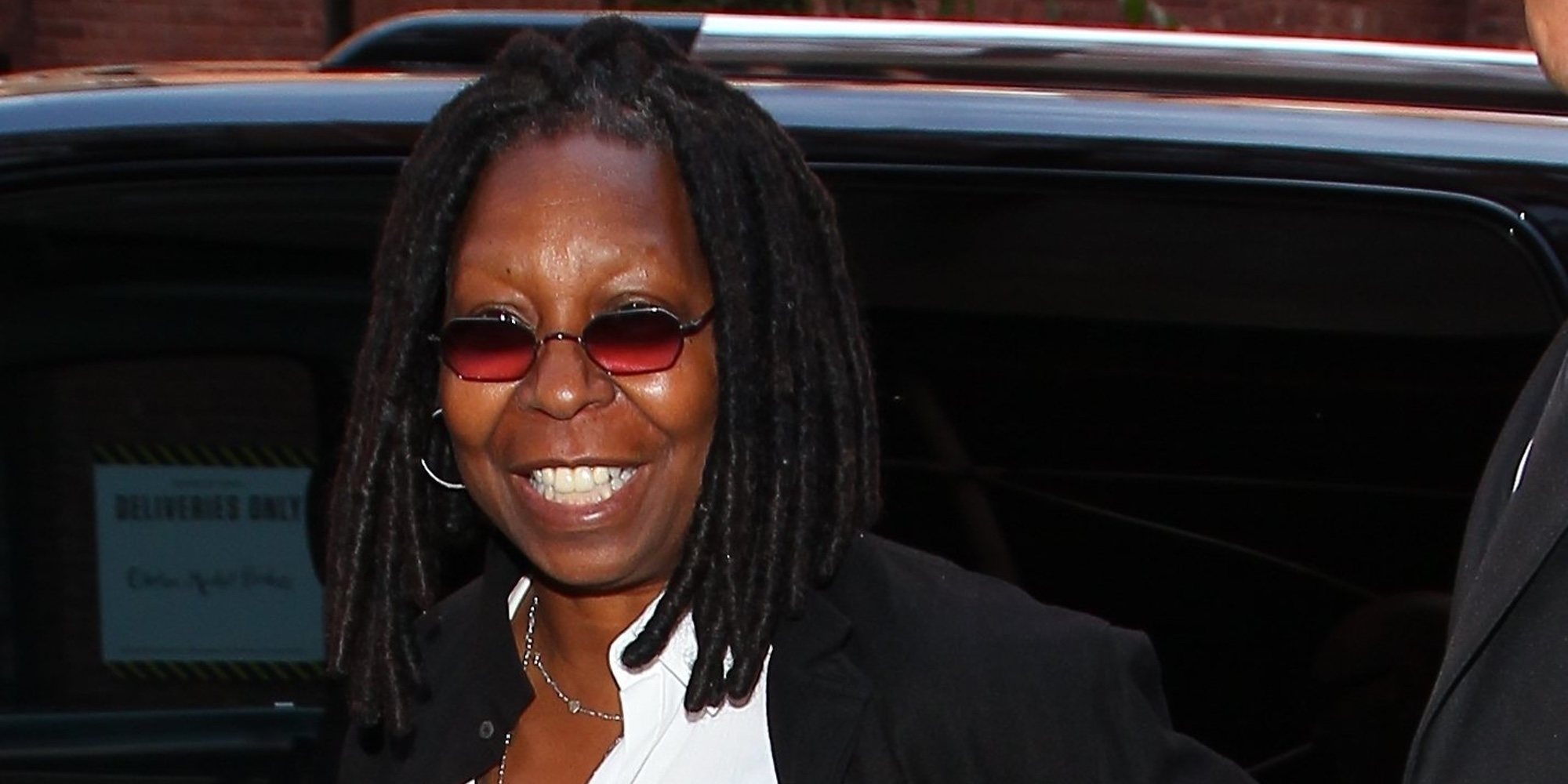 Whoopi Goldberg confiesa que estuvo a punto de morir: "Estuve muy cerca de dejar la Tierra"