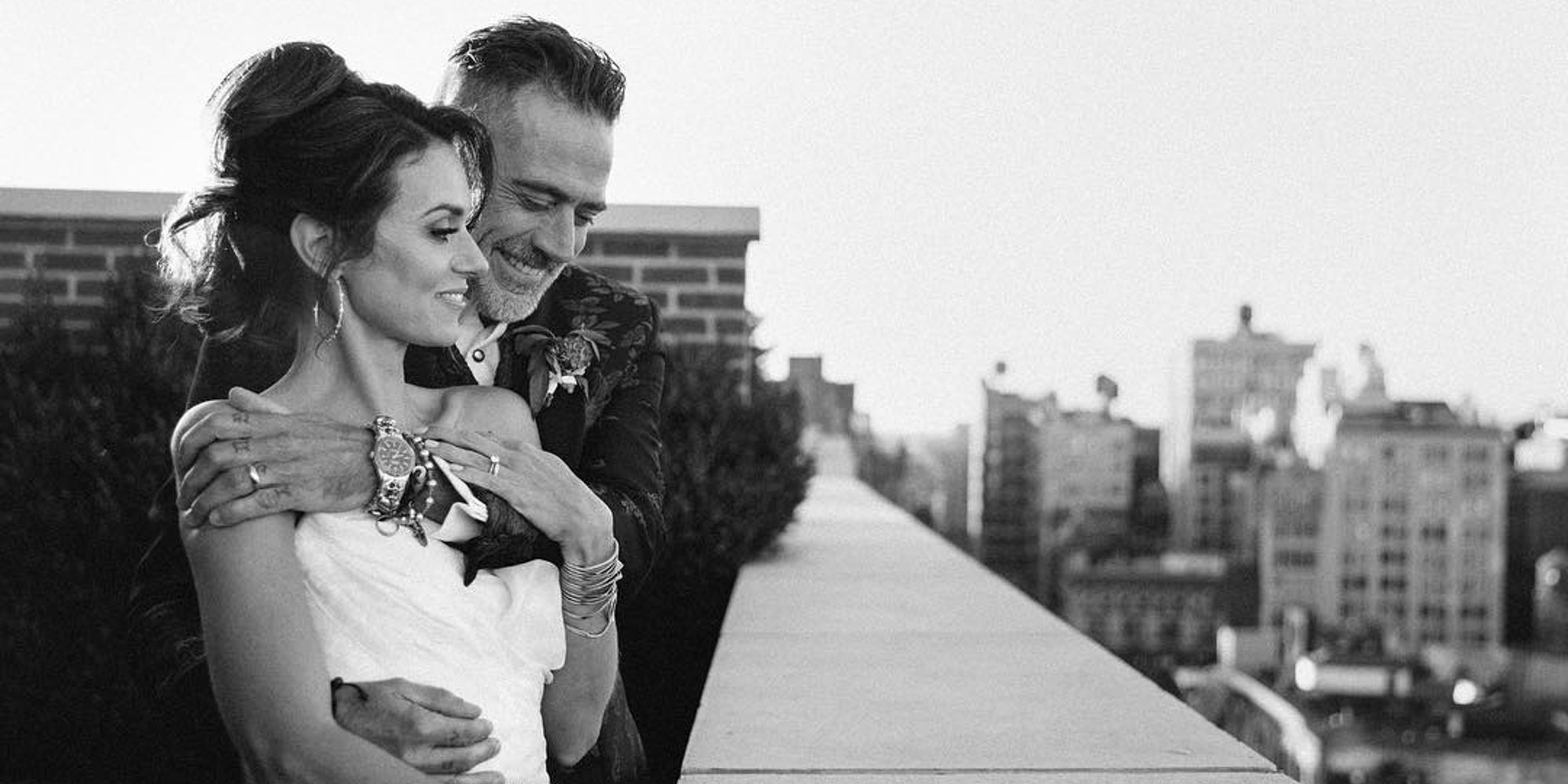 Jeffrey Dean ('Walking Dead') se casa con Hilarie Burton tras 10 años de relación