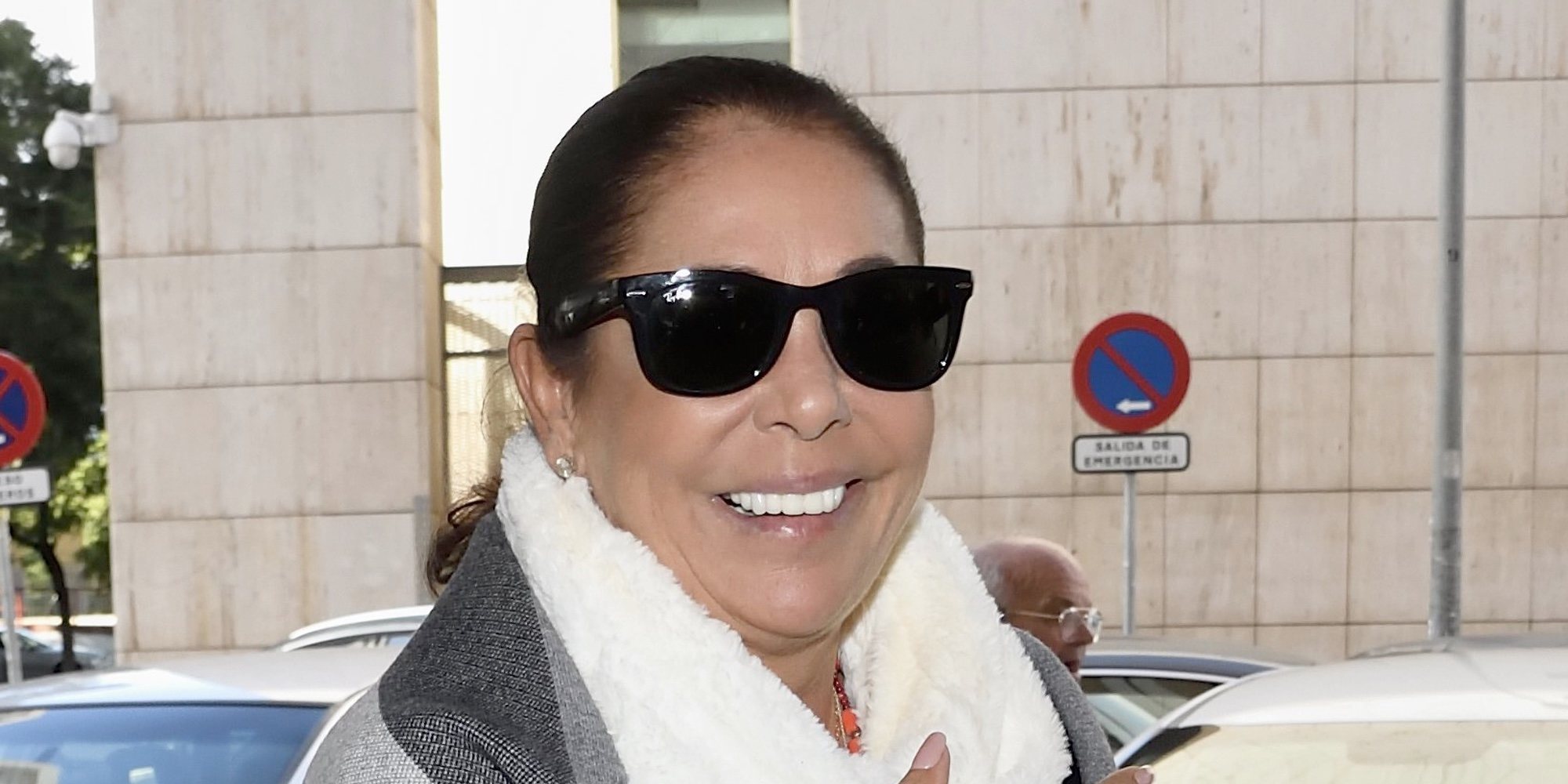 La emoción de Isabel Pantoja por la sorpresa de su club de fans a la que se sumó Kiko Rivera pero no Chabelita