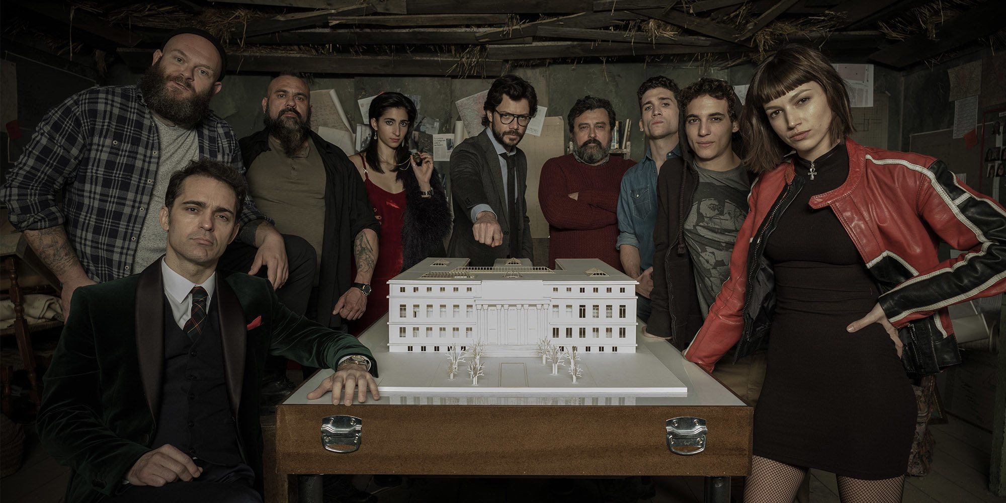 De 'Isabel' a 'La casa de papel': Las 10 mejores series españolas de la década