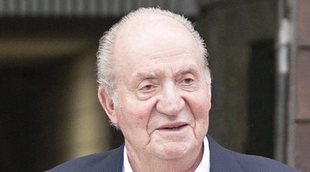 La caída del Rey Juan Carlos al salir de su coche