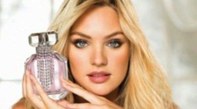 Candice Swanepoel promociona 'Bombshell Diamonds', la fragancia de Victoria's Secret para Navidad 2012