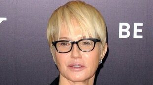 Ellen Barkin revela lo que le hizo Johnny Depp