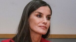 La Reina Letizia, todo al rojo en la reunión sobre el español previa a la inauguración del Cervantes en Los Angeles